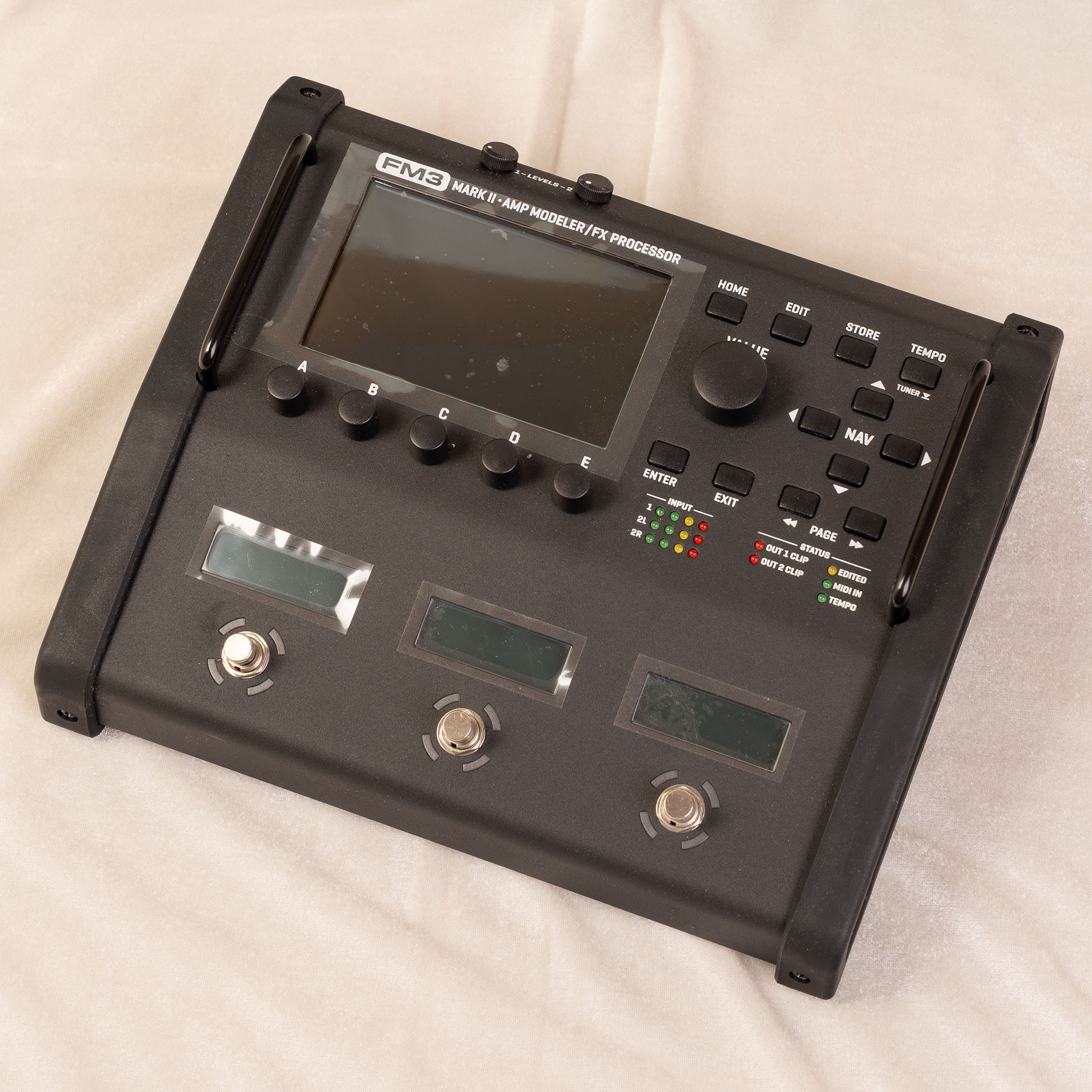 Fractal Audio Systems | FM3