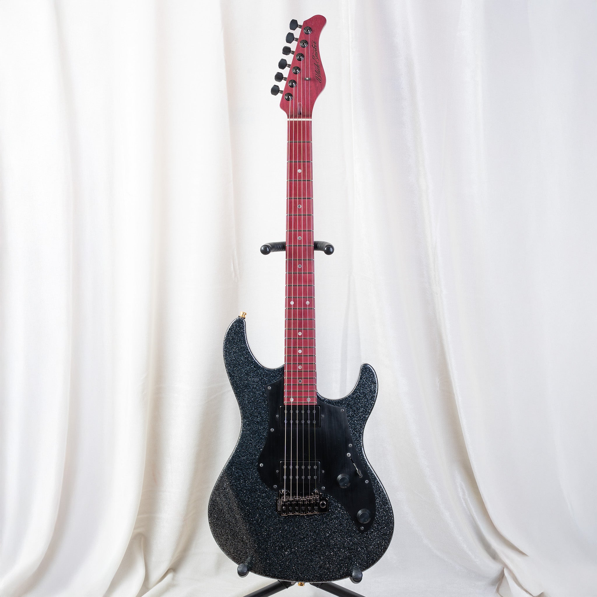 Black Smoker | Futura B HH Prototype Black Sparkle