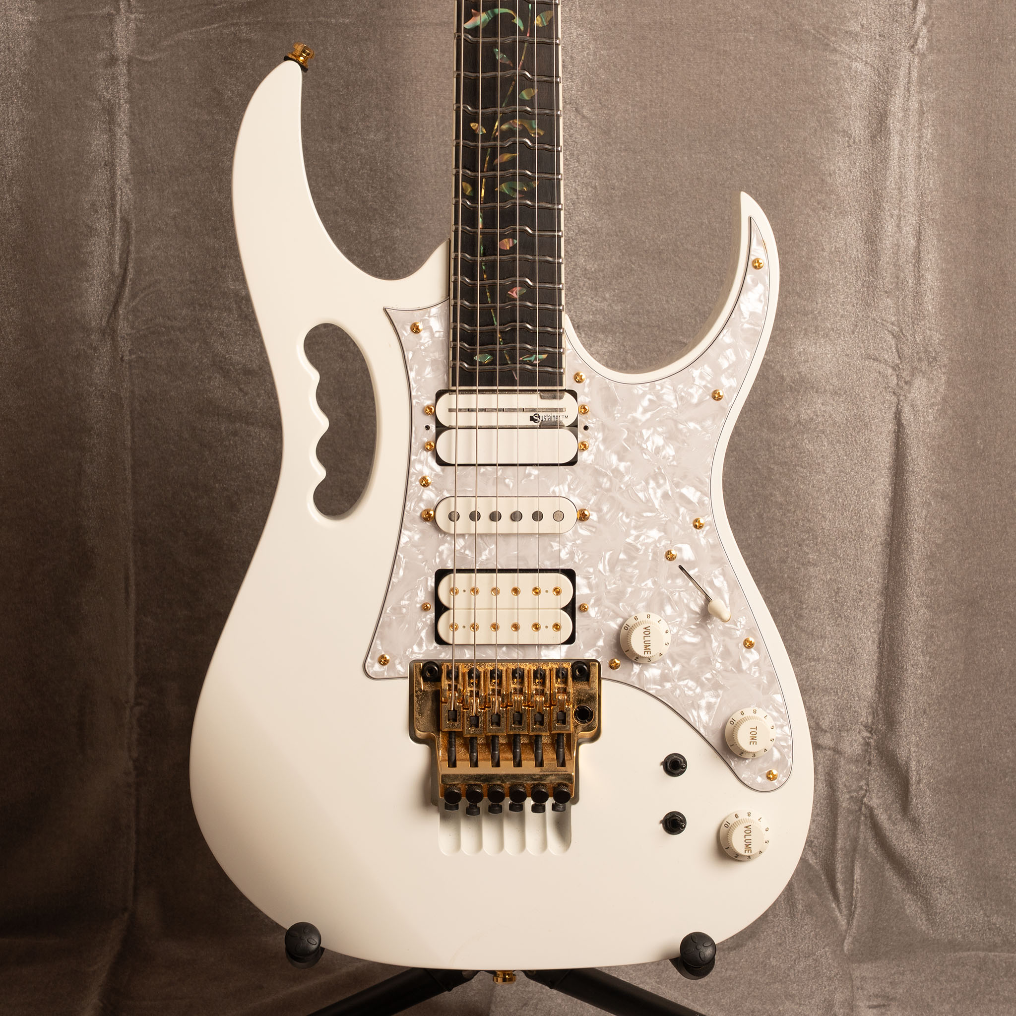 Ibanez | JEM7V-WH Sustainer Mod with Texas Guitars TT Neck