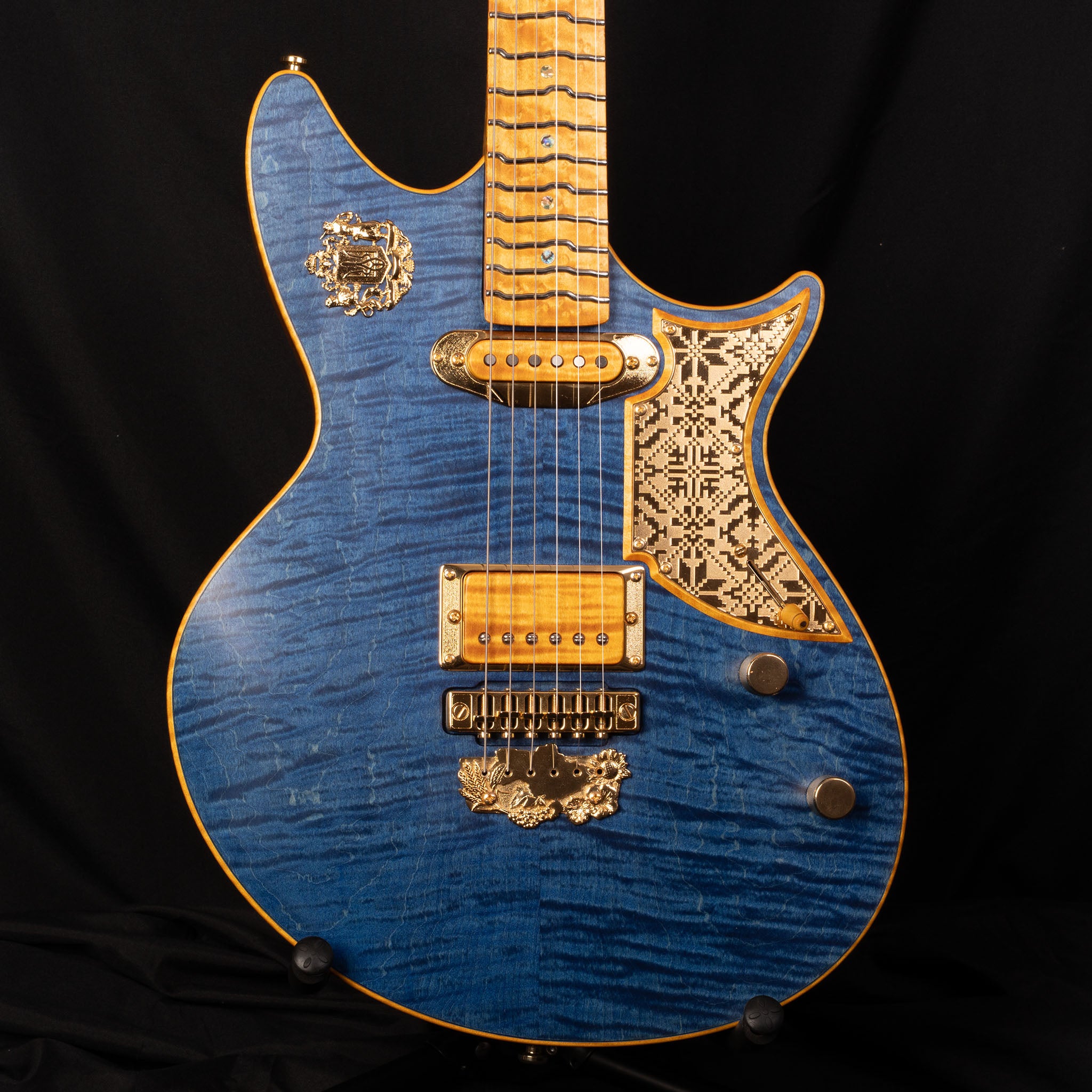Universum Guitars | VOLIA LIMITED EDITION 2022