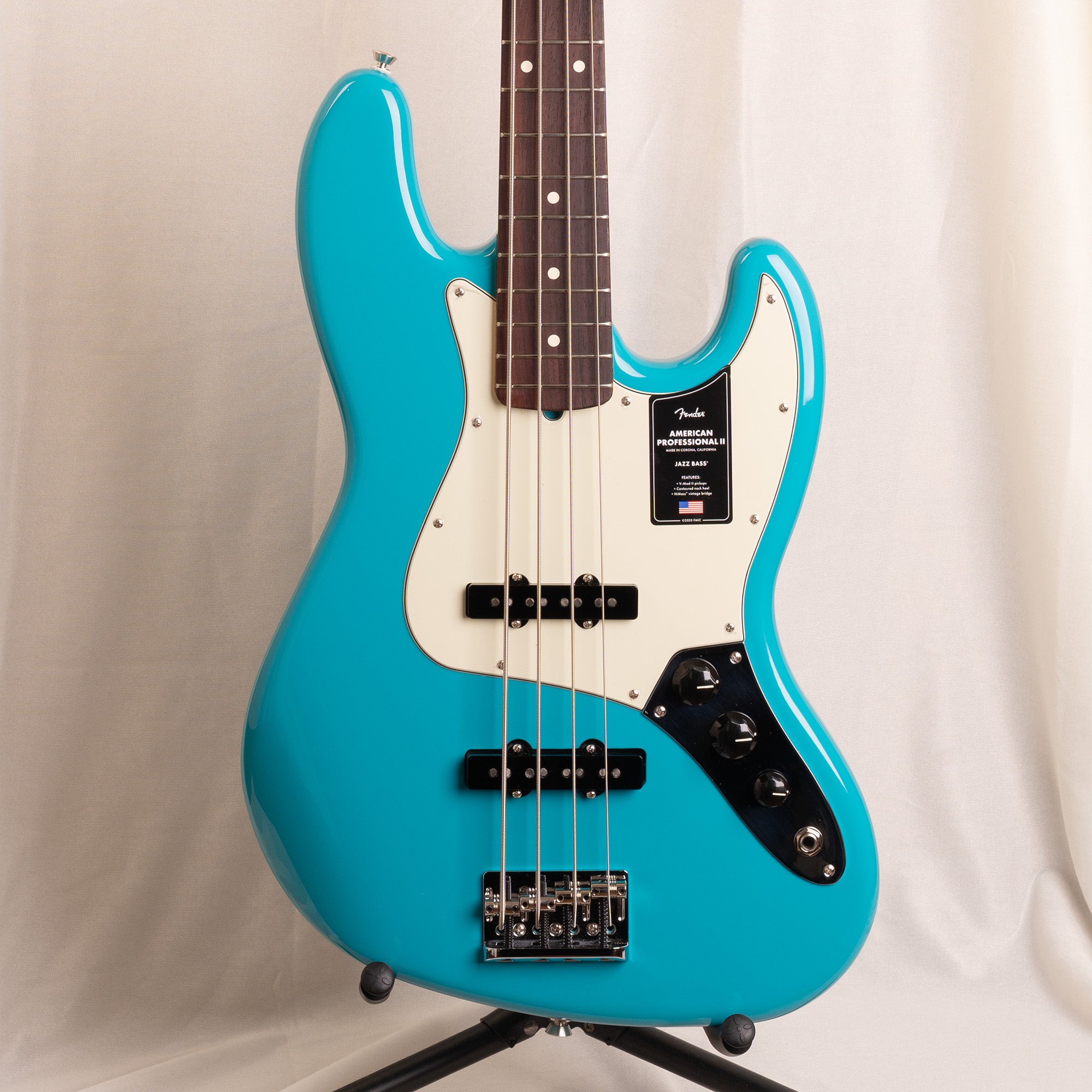 Fender® | American Professional II Jazz Bass® Miami Blue