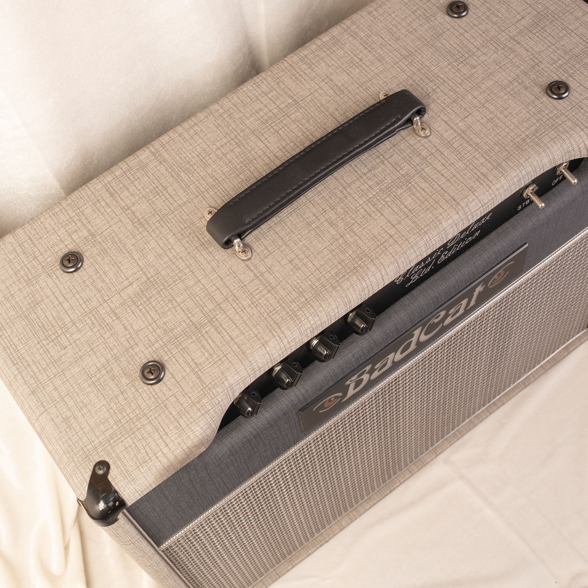 Bad Cat | Classic Deluxe LTD