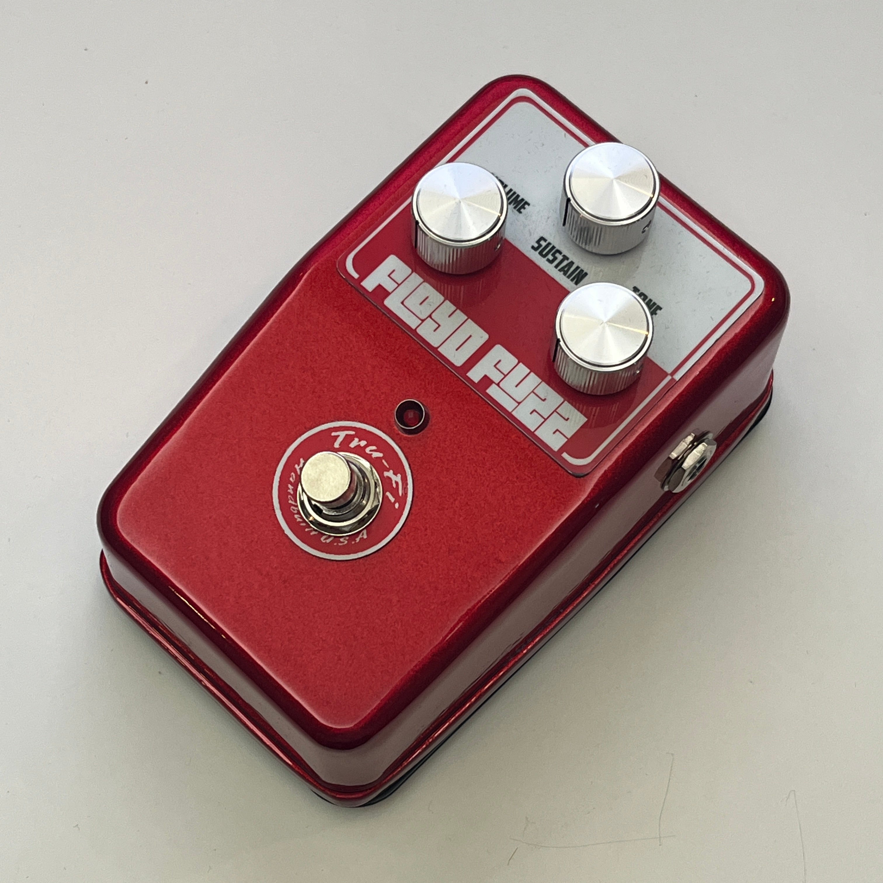 Tru-Fi | Floyd Fuzz RAMS HEAD CAR