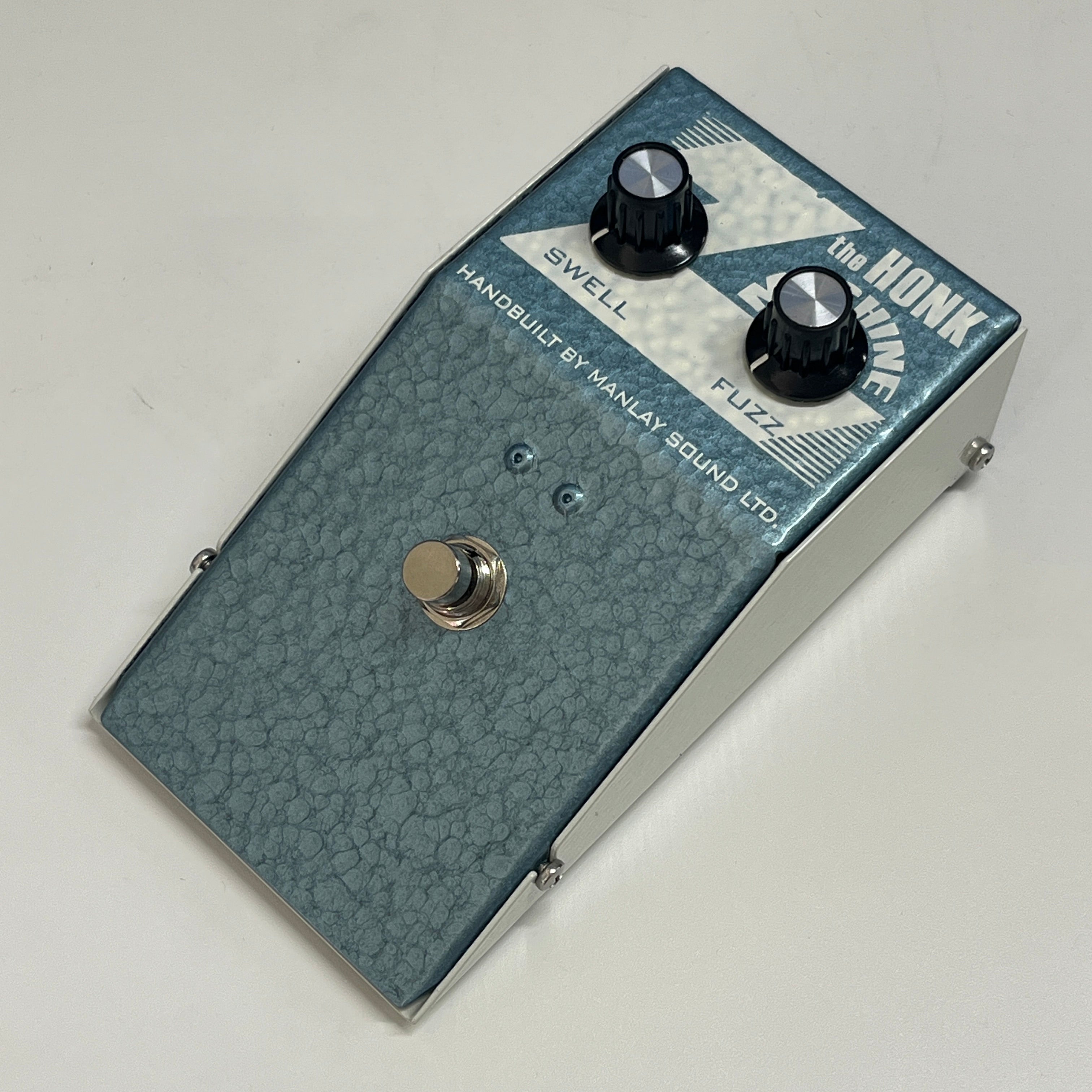 Manlay Sound | The Honk Machine