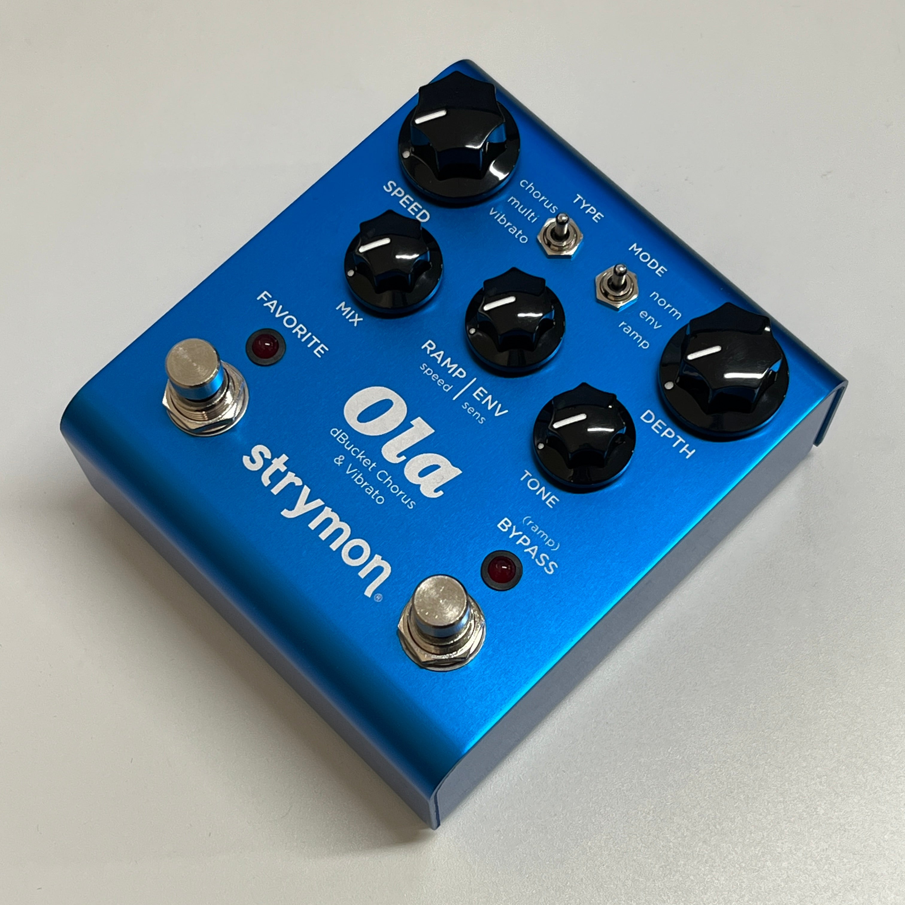 strymon | Ola dBucket Chorus & Vibrato